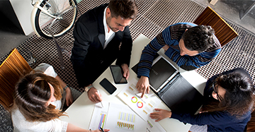 small-tiles-offshoring-as-a-strategic-lever-for-us-wealth-managers